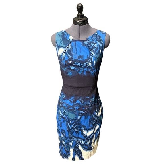 Tahari Dresses & Skirts - Tahari Sheath Dress Blue Black White Print 97% Cotton Women’s Size Small / 4